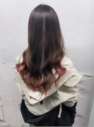 ミディアム カラー シールエクステの女神 🍑Momo🍑のヘアスタイル