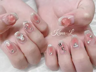 カラー ネイル 芦辺 香奈のネイルデザイン