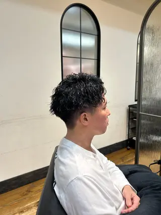 パーマ メンズ 🐲ツイスパ🐲 フェード/龍のヘアスタイル