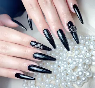 ネイル M🌷nail 長さだし専門店のネイルデザイン