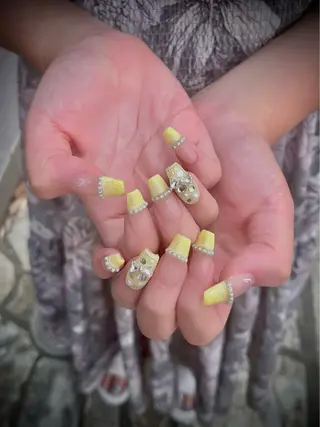 ネイル nine.🦋 YUKOのネイルデザイン