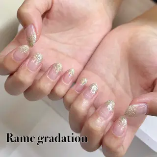 ネイル ネイルサロンエーナイン本店所属・【モデル募集中】 hina🌼のネイルデザイン