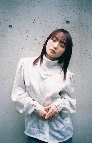 ミディアム ブリーチカラー🎀 韓国風/寺門美優のヘアスタイル