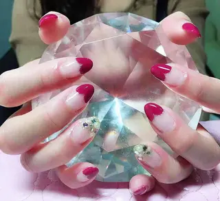 ネイル マツエク・マツパ AB マツエクネイルサロンのネイルデザイン