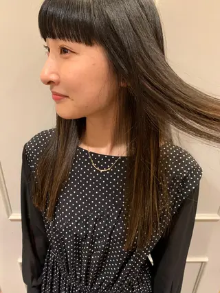 ミディアム カラー ヘアアレンジ la fith所属・rico_by ヘアとアイブロウのヘアスタイル