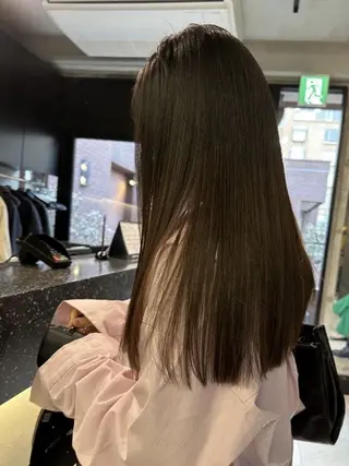 ミディアム KAEDE NAGATAのヘアスタイル