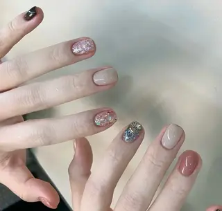 ネイル 高木 維麗絲のネイルデザイン