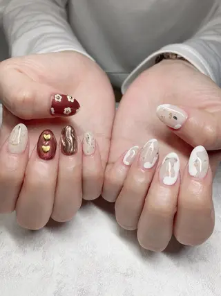 ネイル うにゃねいる🌷 Mayaのネイルデザイン