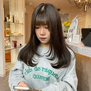 ロング カラー 透明感/ベージュ/ 艶髪/ボブ🫧門脇由のヘアスタイル