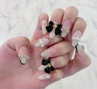 ネイル She   Nail所属・ISA_ BELLAのネイルデザイン