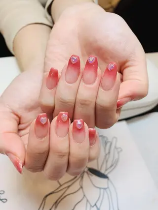 ネイル Ui_Amor (パラジェル)のネイルデザイン