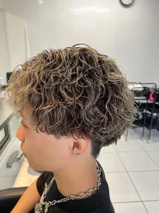 パーマ メンズ パーマ特化美容師 茂木広幸のヘアスタイル