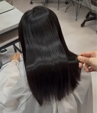 セミロング 🌙髪質改善カラー Momoka🦋のヘアスタイル