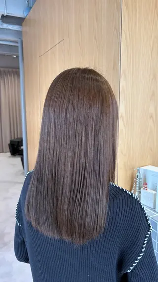 セミロング 井山 葵のヘアスタイル