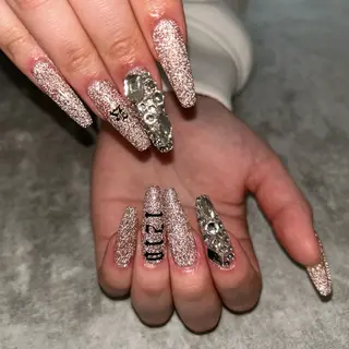 ネイル Bright 船山来のネイルデザイン