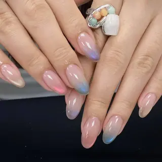ネイル IYOU NAIL所属・チン セイジョのネイルデザイン
