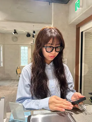 ロング カラー パーマ ayano🍒パーマ 暖色カラーのヘアスタイル