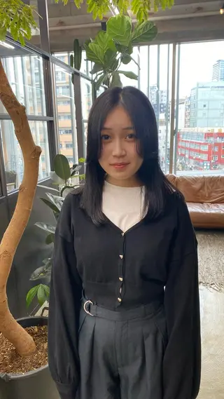 セミロング カラー 暖色カラー/オリーブ /ミニボブ/白柳美空のヘアスタイル