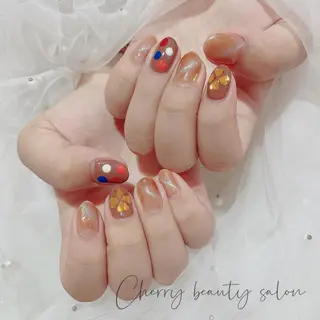 ネイル SAKURA 🍒のネイルデザイン