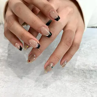 ミディアム ｵｵﾀｹ ﾚｲﾅのネイルデザイン