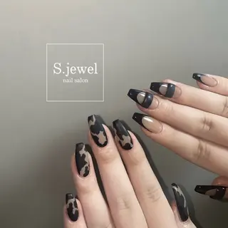 ネイル S♡JEWEL所属・S. JEWELのネイルデザイン