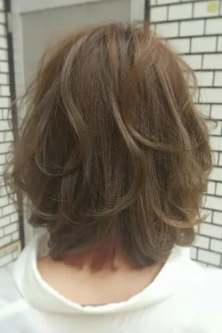 ショート カラー ヘアアレンジ 秋山 幸太のヘアスタイル