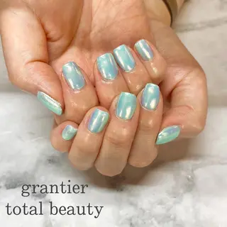 ネイル grantier beautyのネイルデザイン