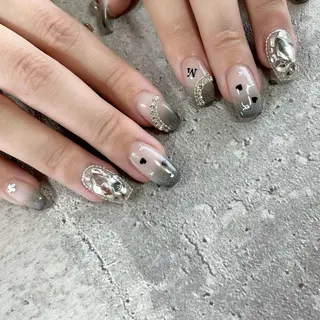 ネイル 東 千夏のネイルデザイン