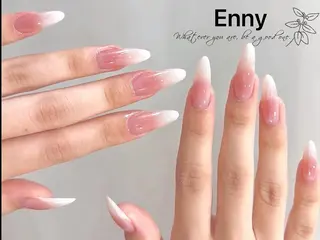 ネイル Nailsalon Ennyのネイルデザイン