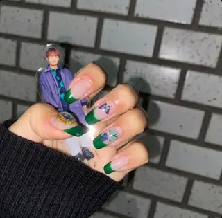 ネイル パラあり！フィルイン 推しネイル大歓迎！のネイルデザイン