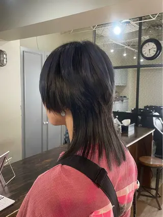 ミディアム メンズ 艶レイヤー/ウルフ屋 さん🐺Mari🪽のヘアスタイル