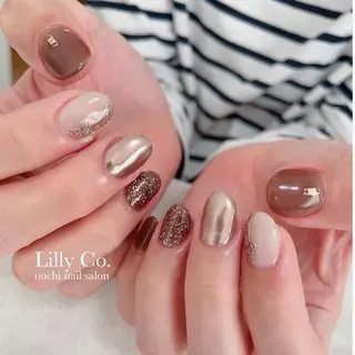 ネイル Lilly Co.のネイルデザイン