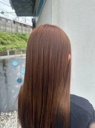 ロング カラー 安達 望のヘアスタイル