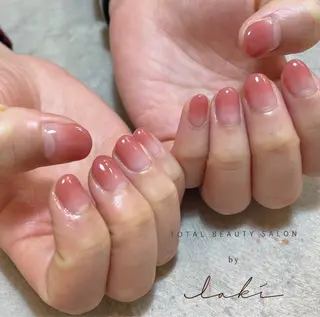 ネイル bylaki_ haruka🌷のネイルデザイン