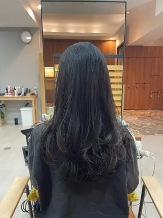 ロング 髪質改善美容室Flat.千葉所属・トゥサリ/ 海外ヘア/レイヤーのヘアスタイル