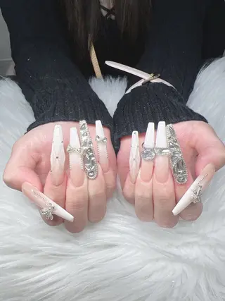 ネイル Lee Nails チップ長さだし専門店のネイルデザイン