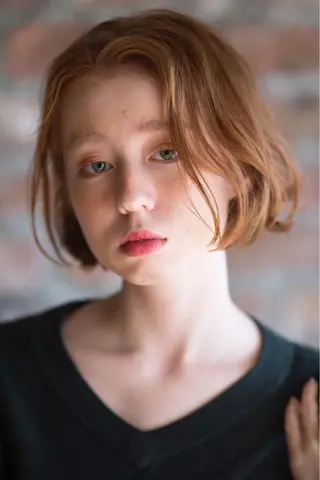 ミディアム カラー にった みずきのヘアスタイル