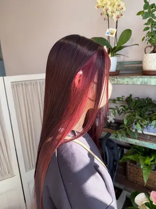 ロング カラー Sakura .のヘアスタイル