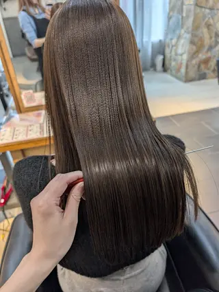 ロング bei licoldo所属・仁科 美乃里のヘアスタイル