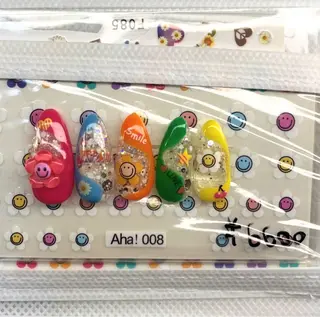 ネイル MHR nailのネイルデザイン