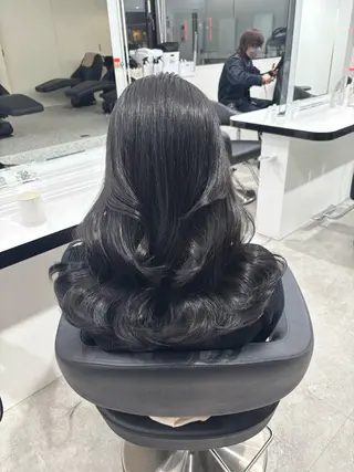 ロング Wカラー/暖色/べ ージュりく©︎🐝のヘアスタイル