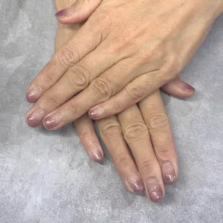 ネイル アンリッシュ新宿店 ishiiのネイルデザイン