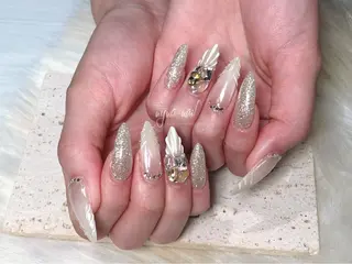 ネイル 花 火のネイルデザイン