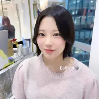 ミディアム カラー 𝑚𝑖𝑤𝑎 /名駅/透明感カラーのヘアスタイル