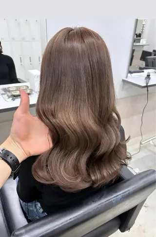 ロング カラー 韓国レイヤー🇰🇷 福澤　和嗣のヘアスタイル