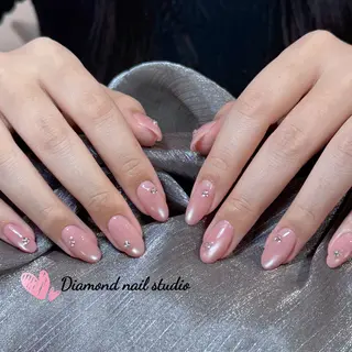 ネイル Ena 🧸のネイルデザイン