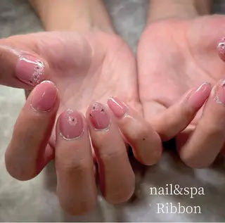 ネイル 東 真百のネイルデザイン