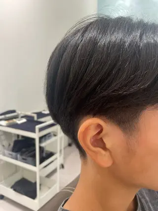 メンズ カシータフロル所属・メンズカット／パーマ つきなのヘアスタイル