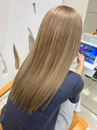 ロング カラー 〖カラー特化型✨️〗 さとうあやめのヘアスタイル