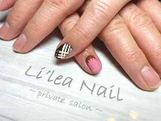 ネイル Li'leaNail AINAのネイルデザイン